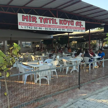 Üdülőpark Mir Tatil Koeyue *